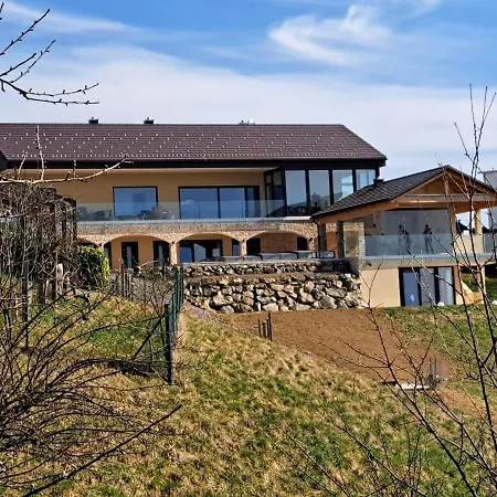 Urlaubsoase Huegelperle *