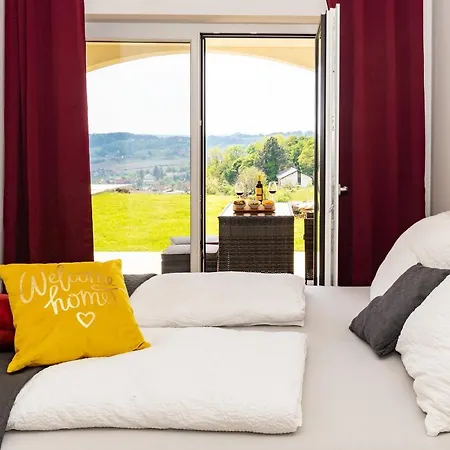 Urlaubsoase Huegelperle Apartmán